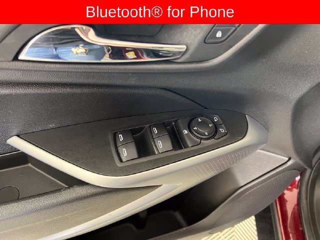 Used 2024 Chevrolet Trax LS w/ LS Convenience Package FWD image 12