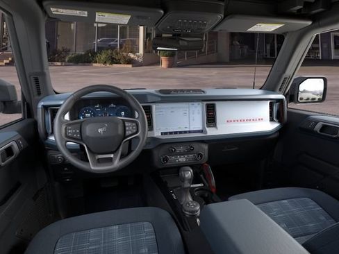 New 2026 Ford Bronco Heritage Edition AWD/4WD image 9
