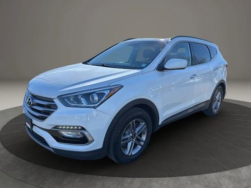 Used 2017 Hyundai Santa Fe Sport image 1