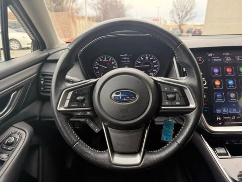 Used 2021 Subaru Outback Premium image 8