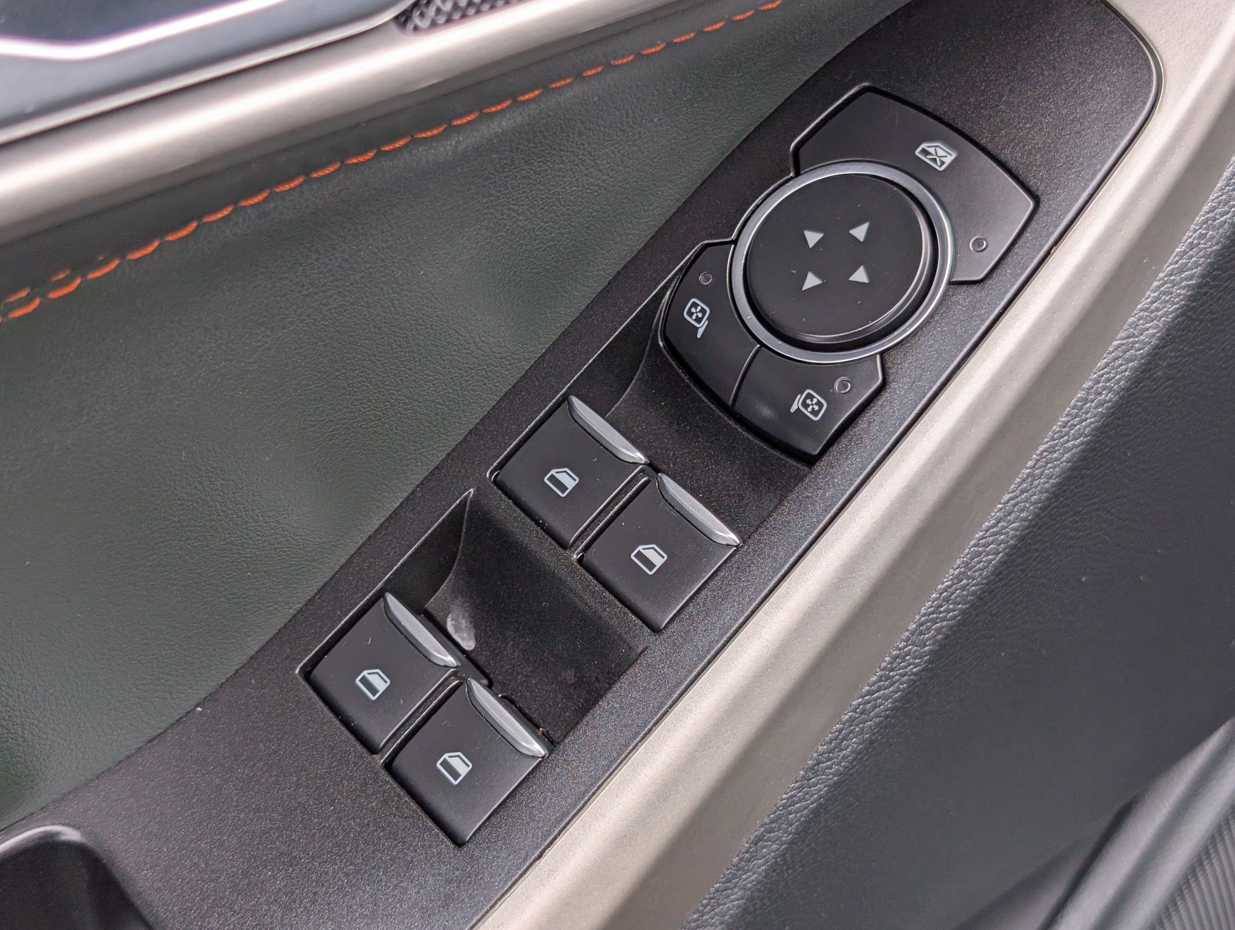 Used 2022 Ford Explorer Timberline AWD/4WD image 16