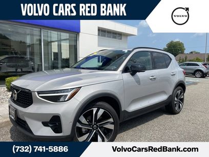 Used 2025 Volvo XC40 B5 Plus