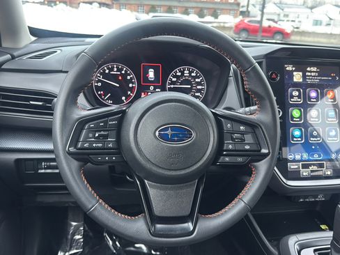 Used 2024 Subaru Crosstrek 2.5i Limited image 2