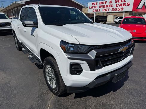 Used 2024 Chevrolet Colorado LT w/ LT Convenience Package II image 3