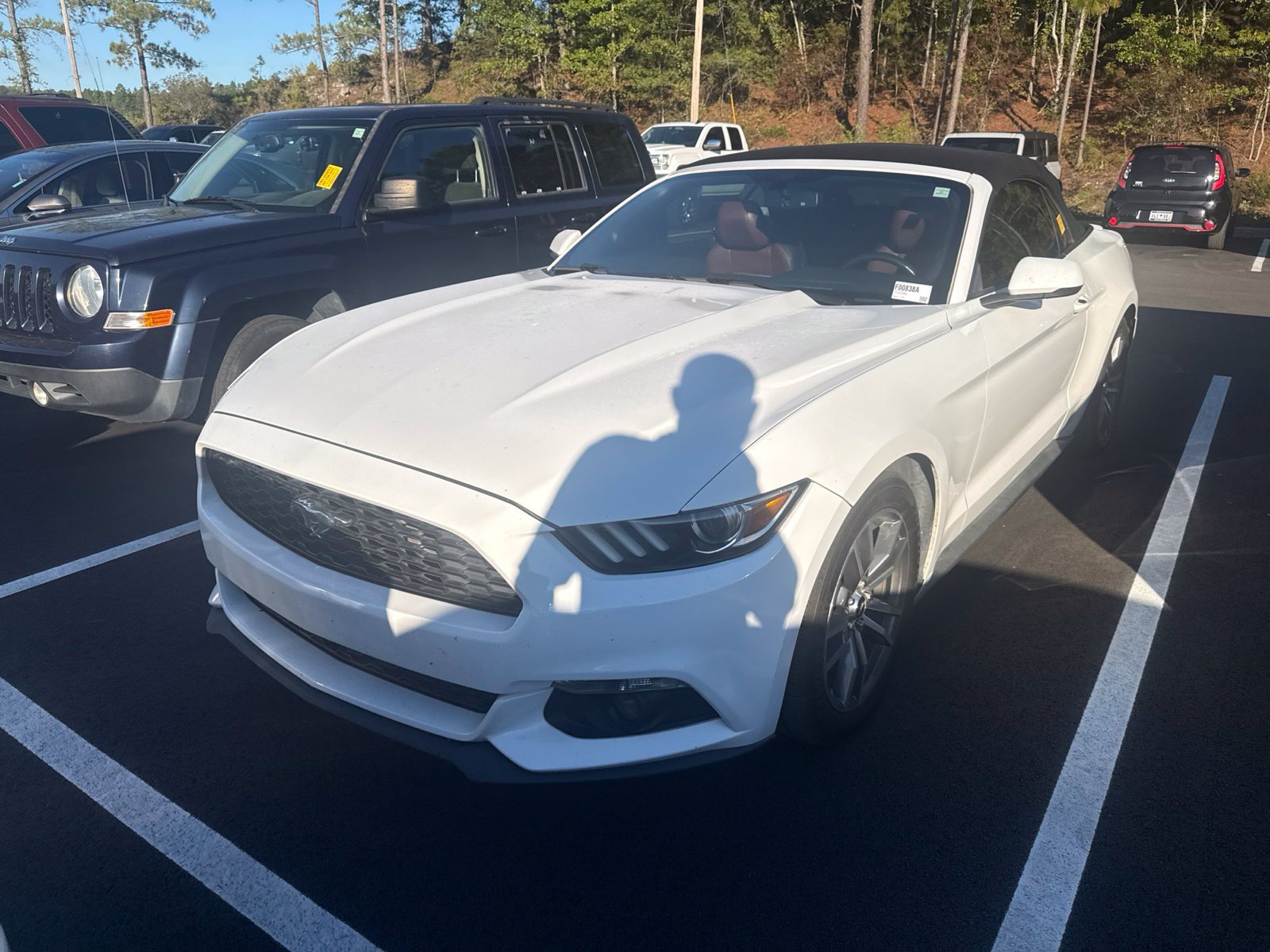 Used 2016 Ford Mustang Premium RWD image 3
