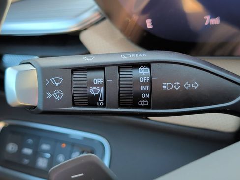 New 2027 Buick Enclave Preferred w/ Power Package AWD/4WD image 49