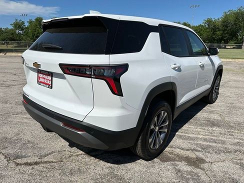 New 2026 Chevrolet Equinox LT image 5