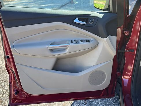 Used 2018 Ford Escape SEL FWD image 14
