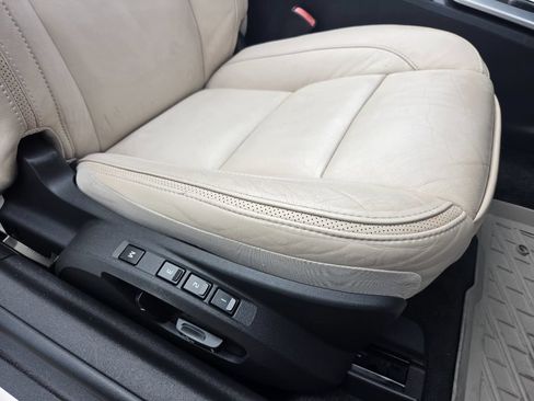 Used 2013 Volvo C70 T5 FWD image 30