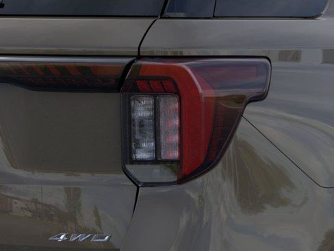 New 2026 Ford Explorer ST-Line w/ ST-Line Street Pack AWD/4WD image 22