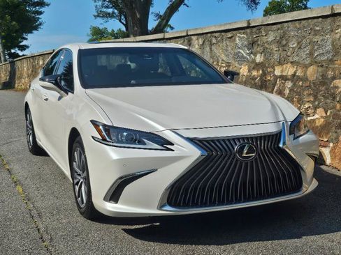 Used 2021 Lexus ES 350 w/ Premium Package FWD image 11
