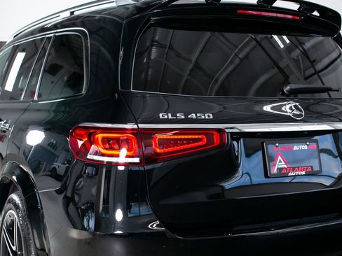 Used 2022 Mercedes-Benz GLS 450 4MATIC w/ AMG Line Exterior image 17