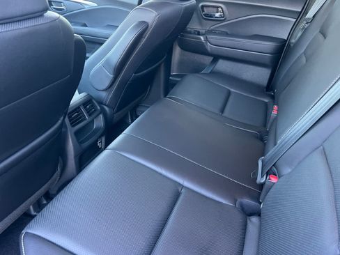 Used 2023 Honda Ridgeline RTL-E image 4