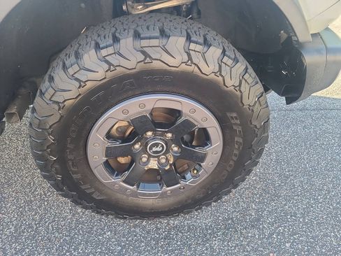 Used 2022 Ford Bronco Badlands AWD/4WD image 10