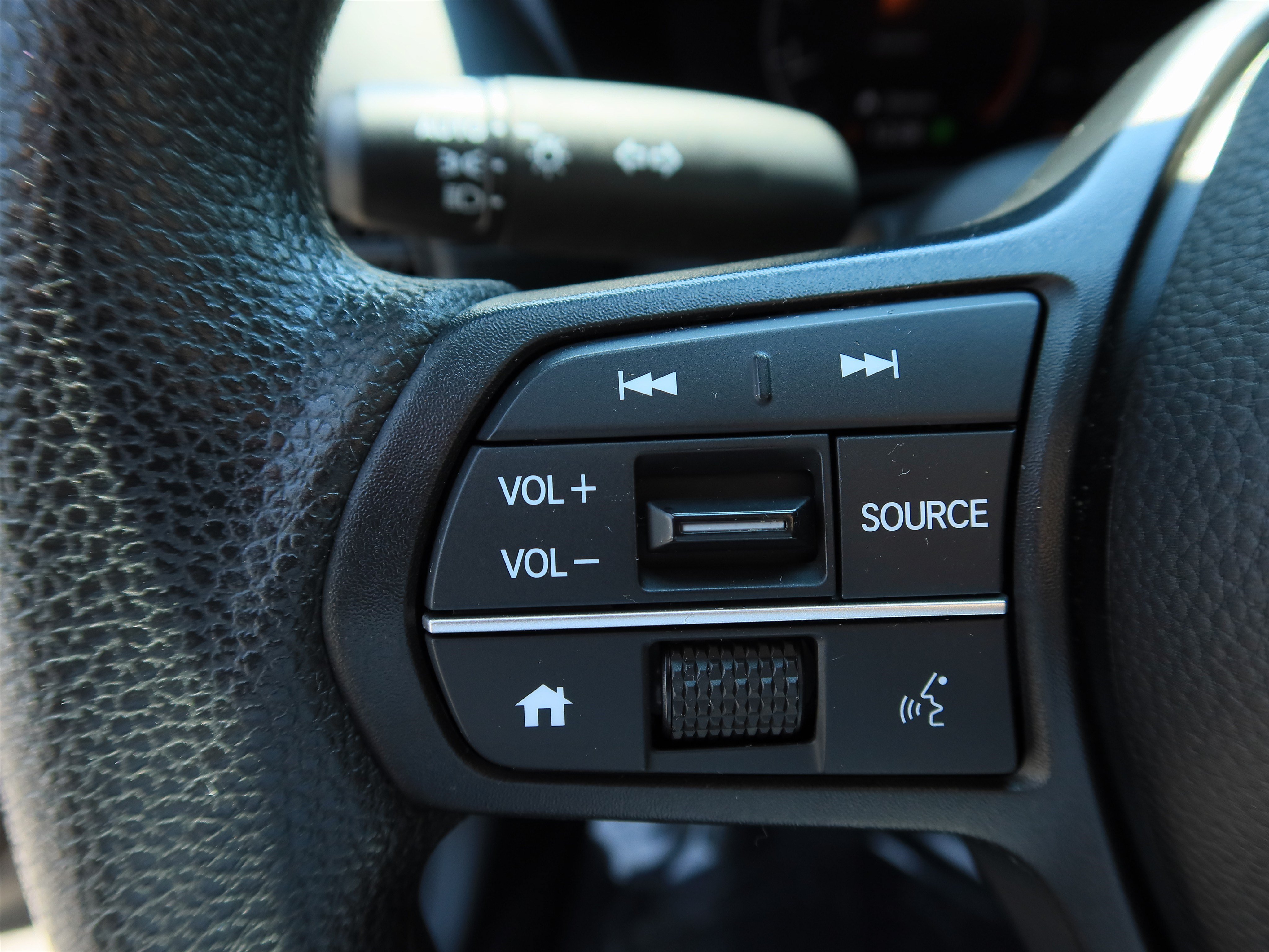 Certified 2024 Honda HR-V LX image 23