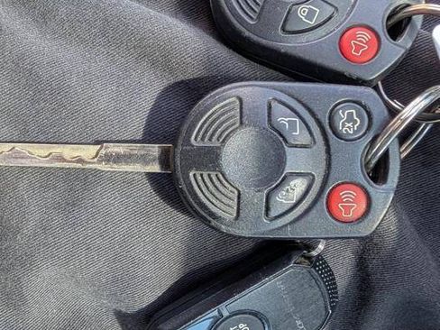 Used 2014 Ford Focus SE w/ SE Winter Package FWD image 44