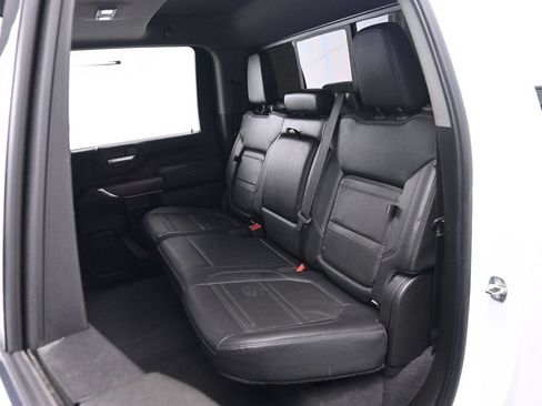 Used 2022 GMC Sierra 2500 Denali w/ Denali Ultimate Package AWD/4WD image 14