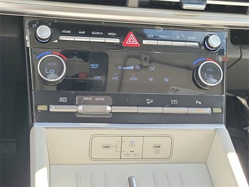 New 2026 Hyundai Santa Fe SE image 12