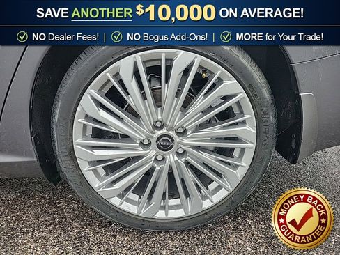 Used 2023 Nissan Altima 2.5 SL image 11