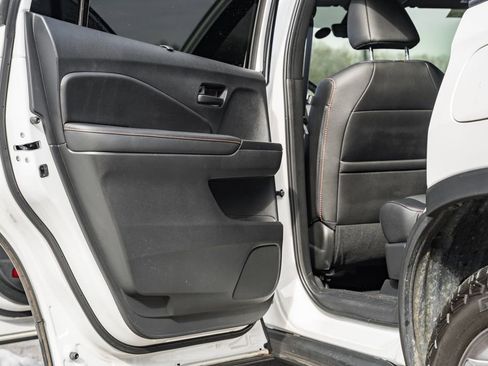 Used 2024 Honda Passport TrailSport image 38