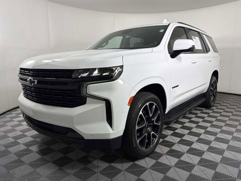 Used 2023 Chevrolet Tahoe RST w/ Luxury Package RWD image 3