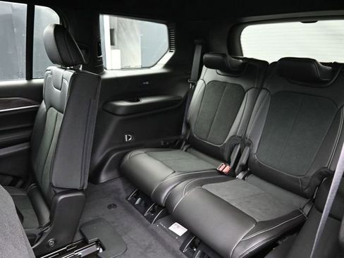New 2026 Jeep Grand Cherokee L 4WD image 42