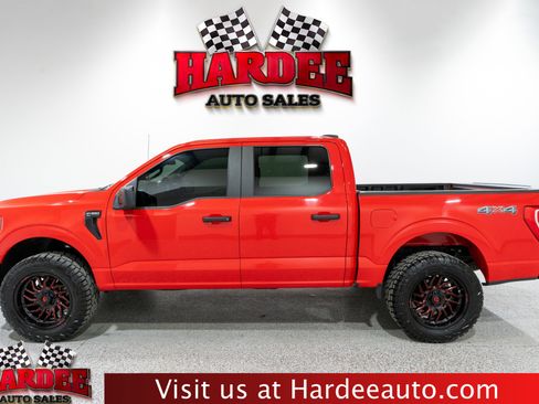 Used 2023 Ford F150 XLT image 1
