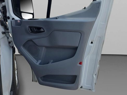 Used 2019 Ford Transit 250 148 High Roof RWD image 34
