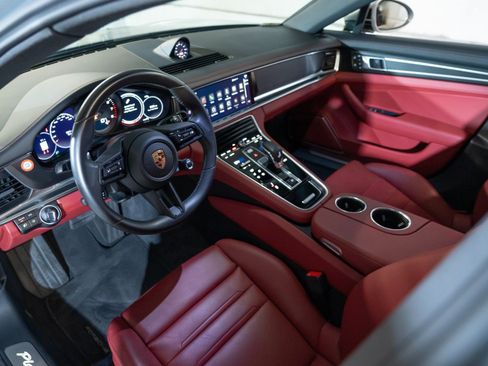 Certified 2023 Porsche Panamera Platinum Edition RWD image 4