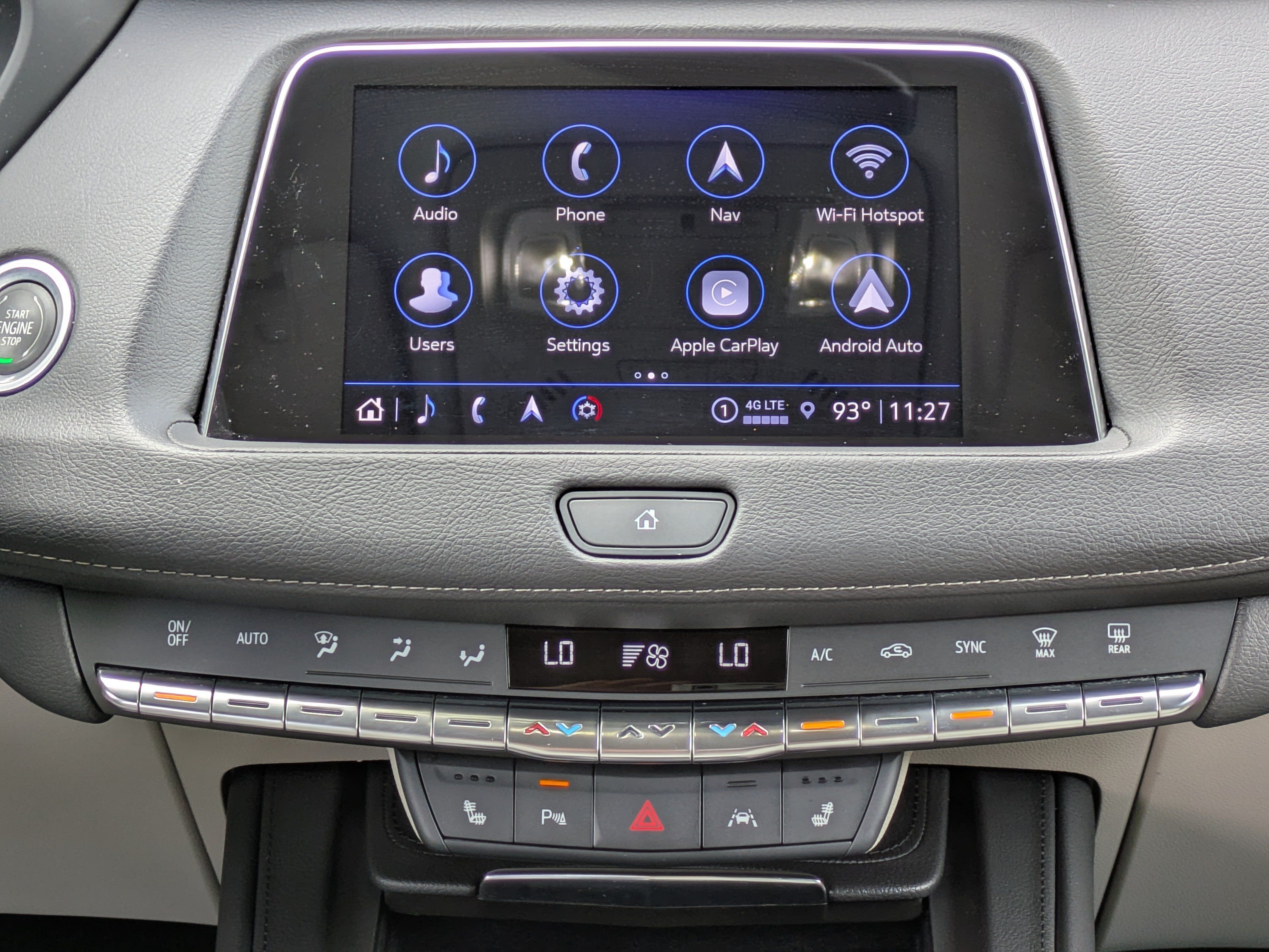 Used 2023 Cadillac XT4 Premium Luxury w/ LPO, Onyx Lite Package AWD/4WD image 17