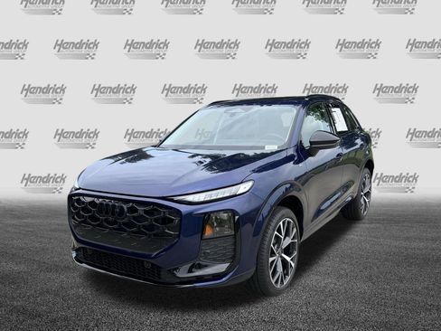 Certified 2026 Audi Q3 quattro 2.0T AWD/4WD image 5