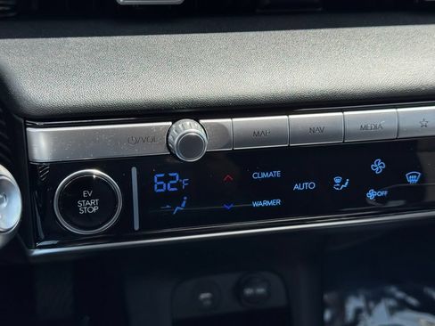 Certified 2024 Hyundai Ioniq 5 SE RWD image 18