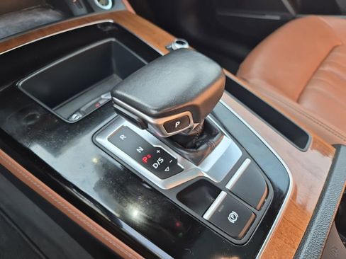 Used 2023 Audi Q5 2.0T Premium Plus image 18