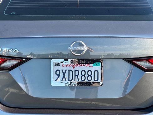 Used 2025 Nissan Sentra S image 47