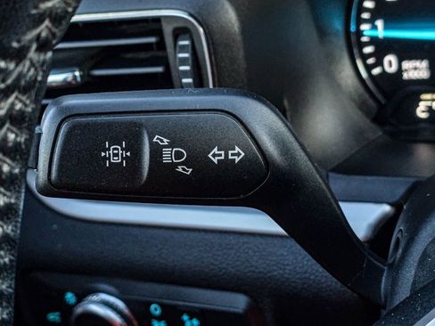 Used 2021 Ford Explorer XLT w/ Equipment Group 202A image 18