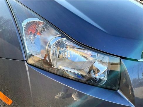 Used 2014 Chevrolet Cruze LT image 26