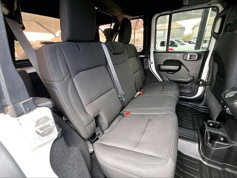 Used 2021 Jeep Wrangler Unlimited Sport image 20
