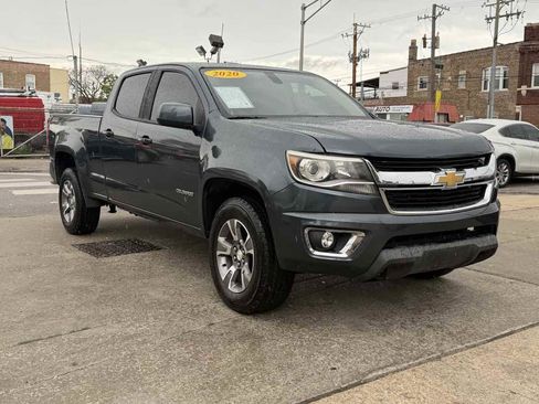 Used 2020 Chevrolet Colorado Z71 AWD/4WD image 3