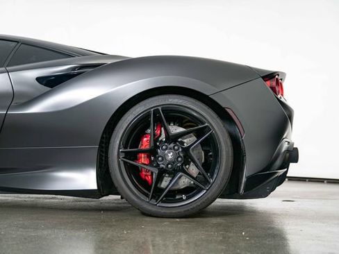 Used 2020 Ferrari F8 Tributo RWD image 14