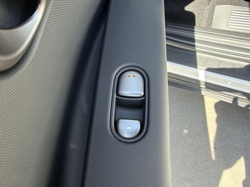 Used 2025 Hyundai Ioniq 5 SEL RWD image 34
