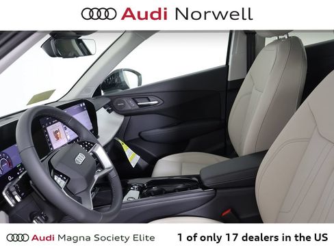 New 2026 Audi Q3 quattro 2.0T AWD/4WD image 18