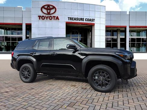 New 2026 Toyota 4Runner SR5 AWD/4WD image 1