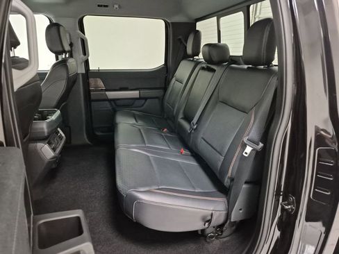 Used 2022 Ford F150 Lariat w/ Trailer Tow Package image 26