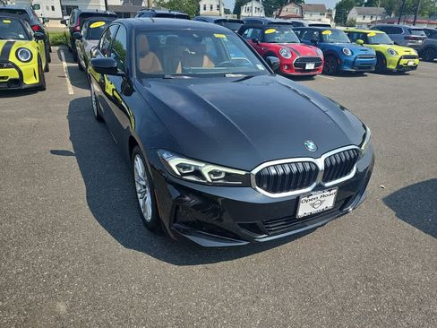 Used 2023 BMW 330i xDrive Sedan w/ Driving Assistance Package AWD/4WD image 1