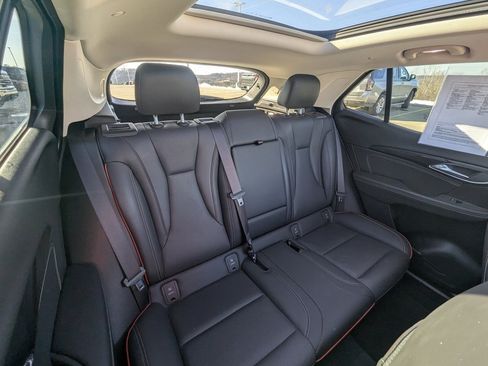 Used 2022 Buick Envision Essence w/ Sport Touring Package image 21