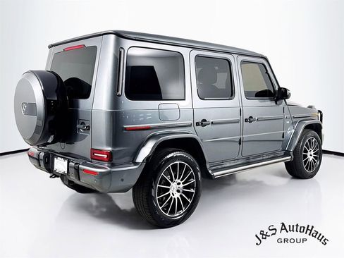 Used 2019 Mercedes-Benz G 550 w/ AMG Line image 7