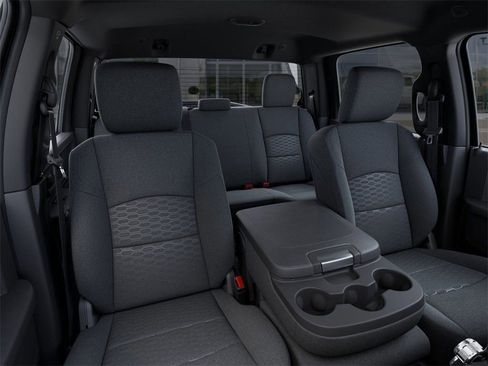 New 2026 RAM 3500 Tradesman AWD/4WD image 17