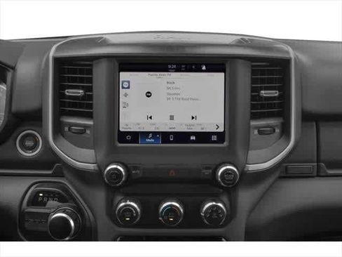 Used 2022 RAM 1500 Big Horn AWD/4WD image 7