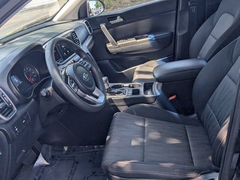 Used 2020 Kia Sportage LX AWD/4WD image 13