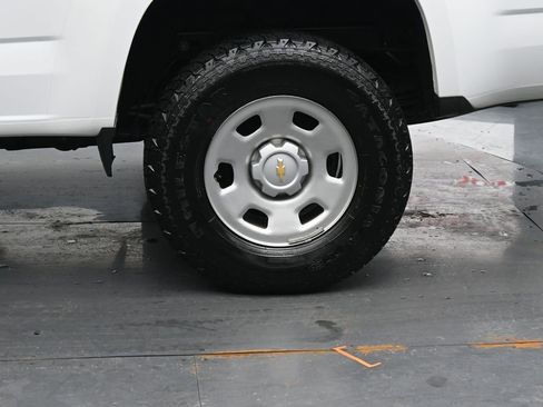 Used 2020 Chevrolet Colorado W/T w/ WT Convenience Package image 13